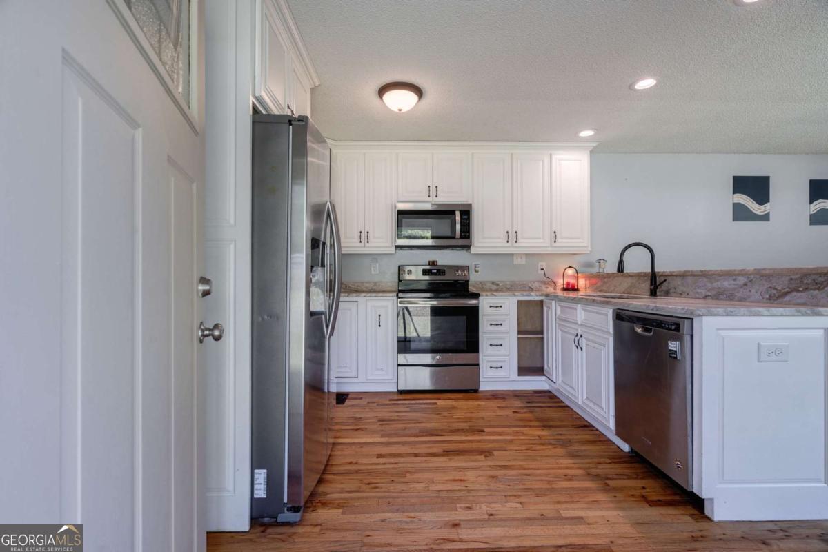 6020 High Shoals Road Property Photo 10