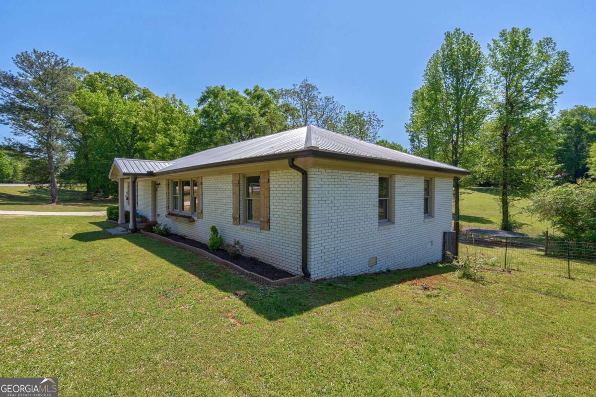 6020 High Shoals Road Property Photo 26
