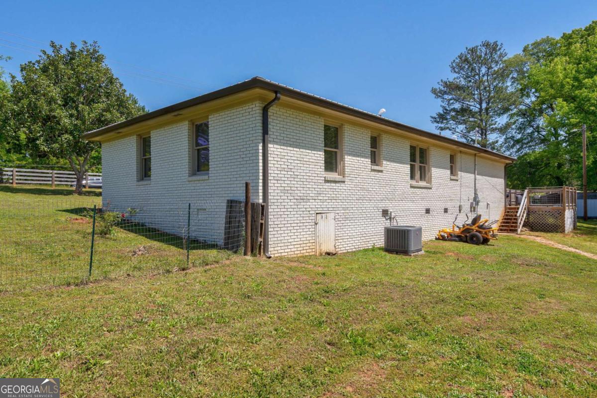 6020 High Shoals Road Property Photo 32