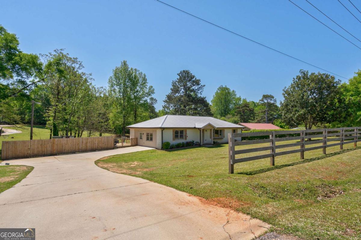 6020 High Shoals Road Property Photo 34
