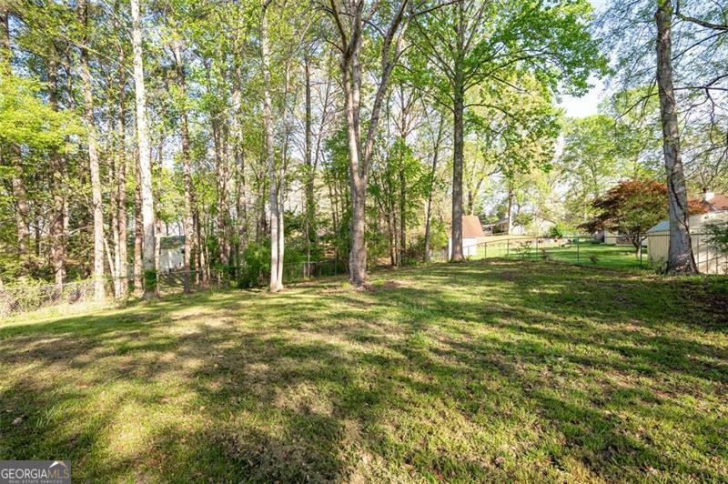 4250 Woodland Drive Property Photo 3