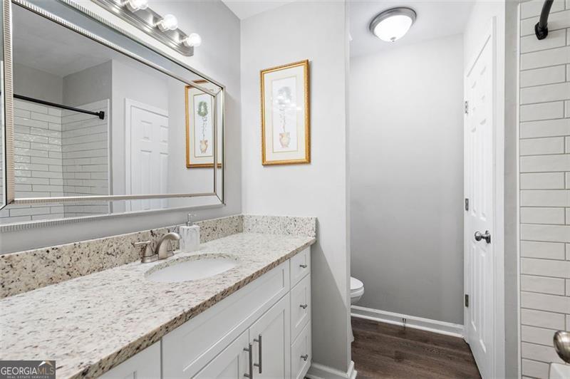 4250 Woodland Drive Property Photo 12