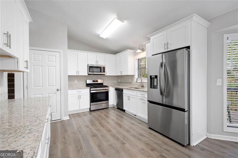 4250 Woodland Drive Property Photo 22