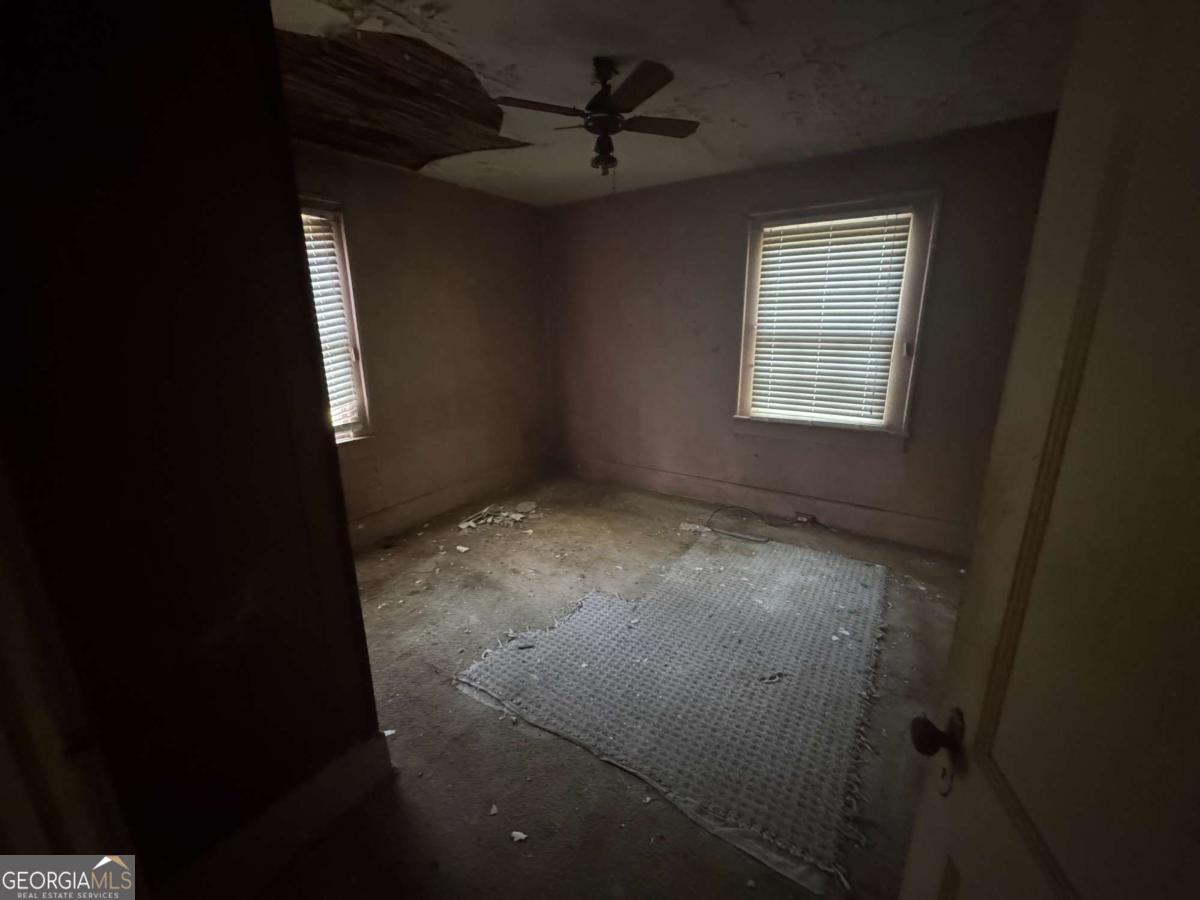 1727 Eveline Avenue Property Photo 7