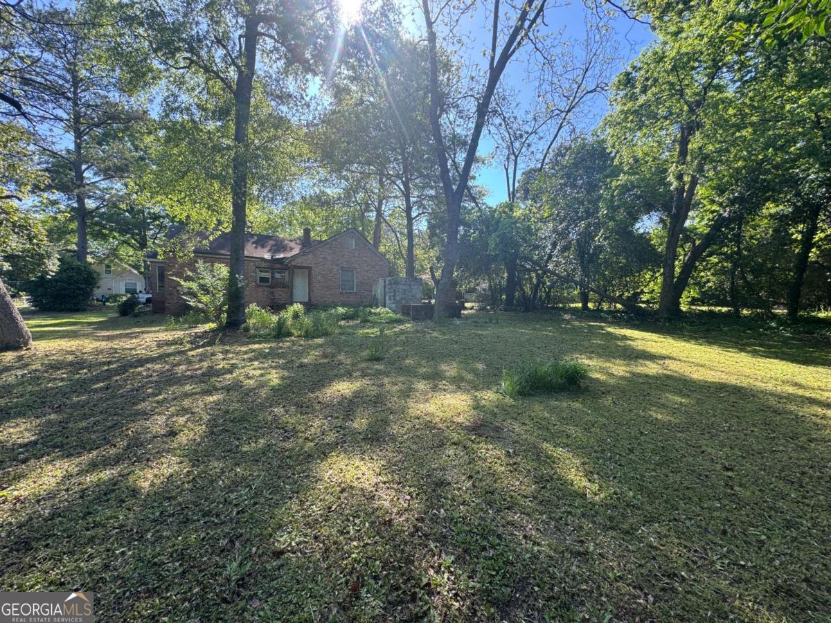 1727 Eveline Avenue Property Photo 27