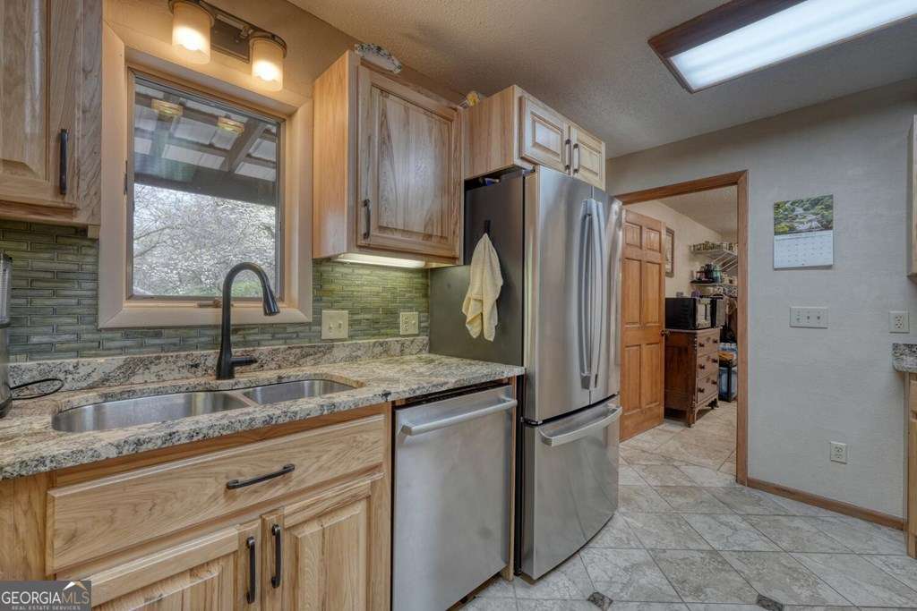 241 Kilpatrick Point Drive # 8 Property Photo 23