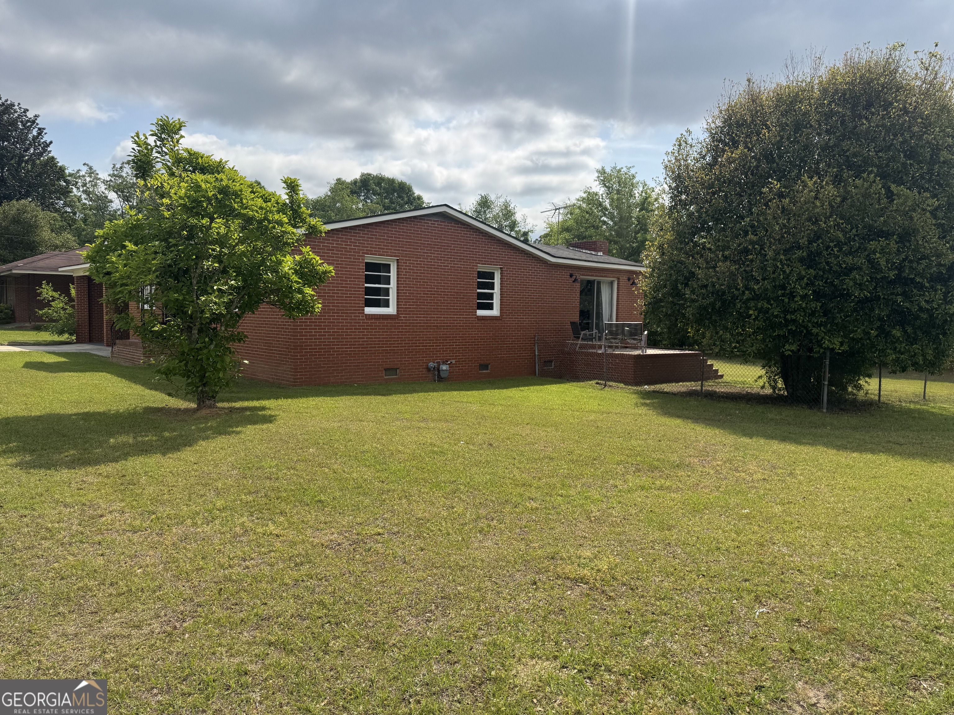 134 Sunset Property Photo 4