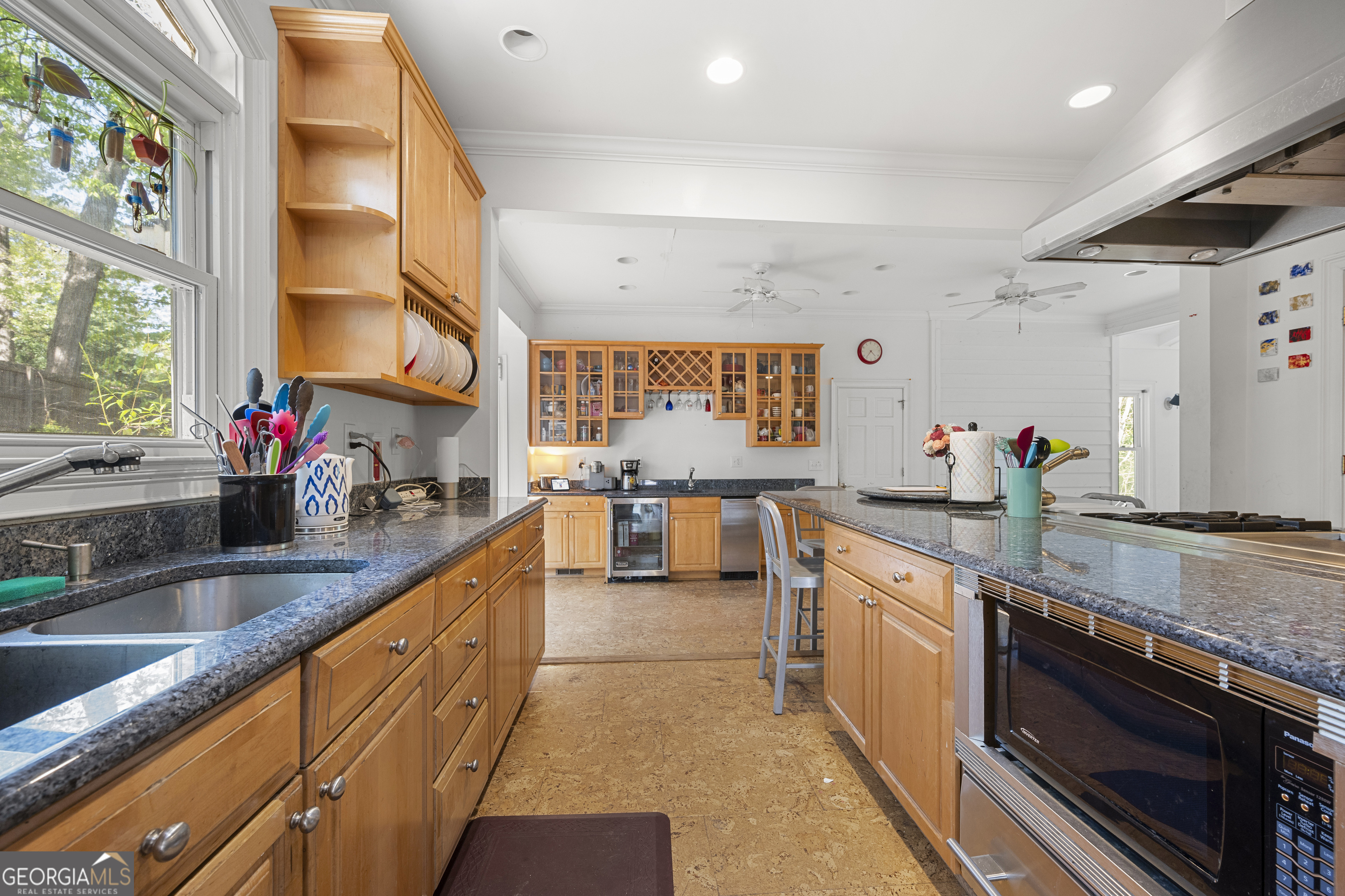 6048 Kings Mountain Way Property Photo 18