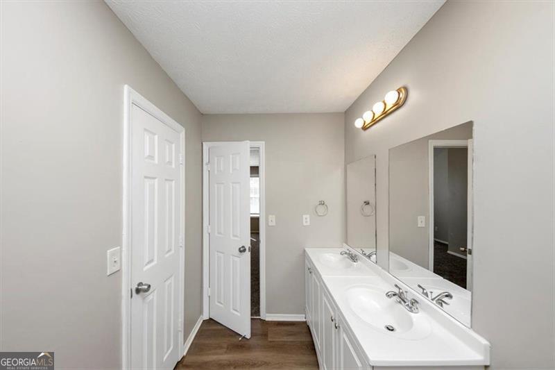 1444 Bridgewater Branch Property Photo 38