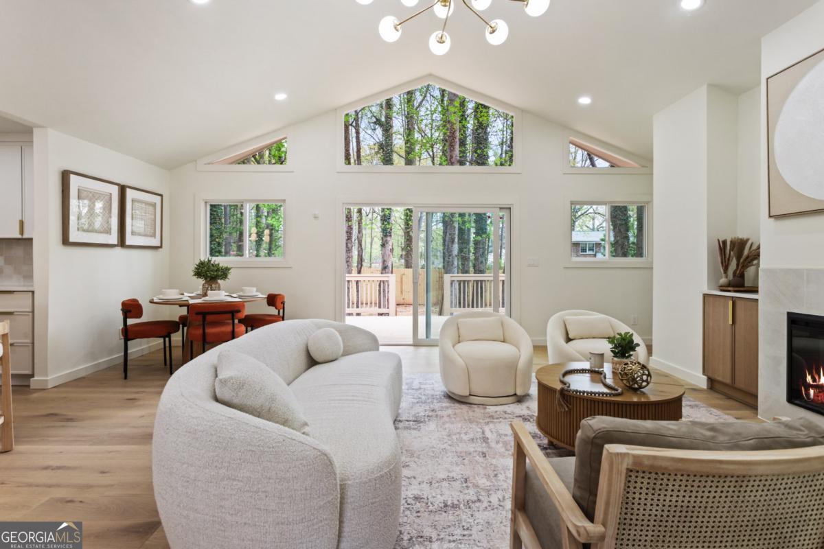3805 Cloudland Drive Se Property Photo 18