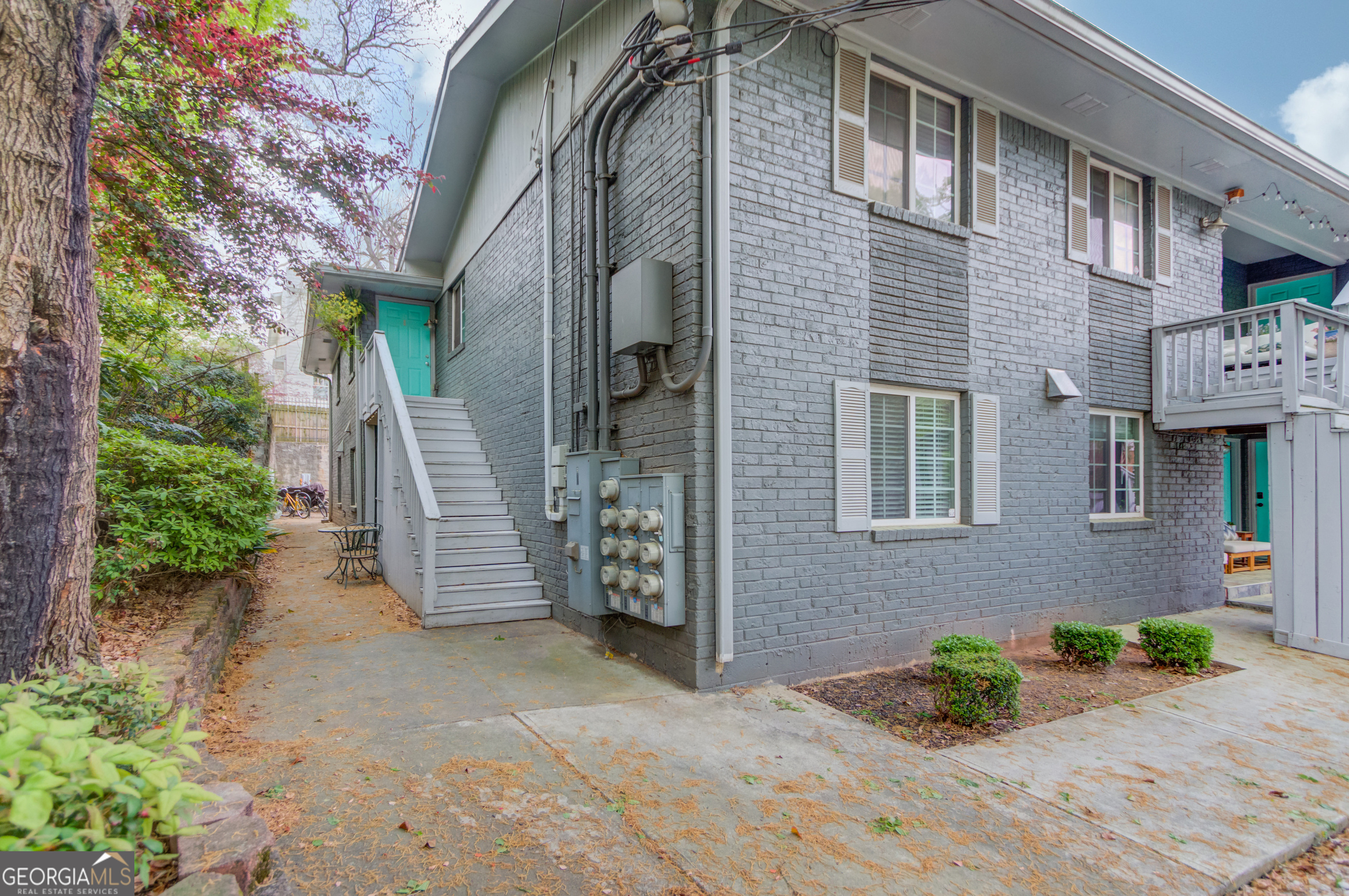 210 Sampson Street Ne # 8 Property Photo 6