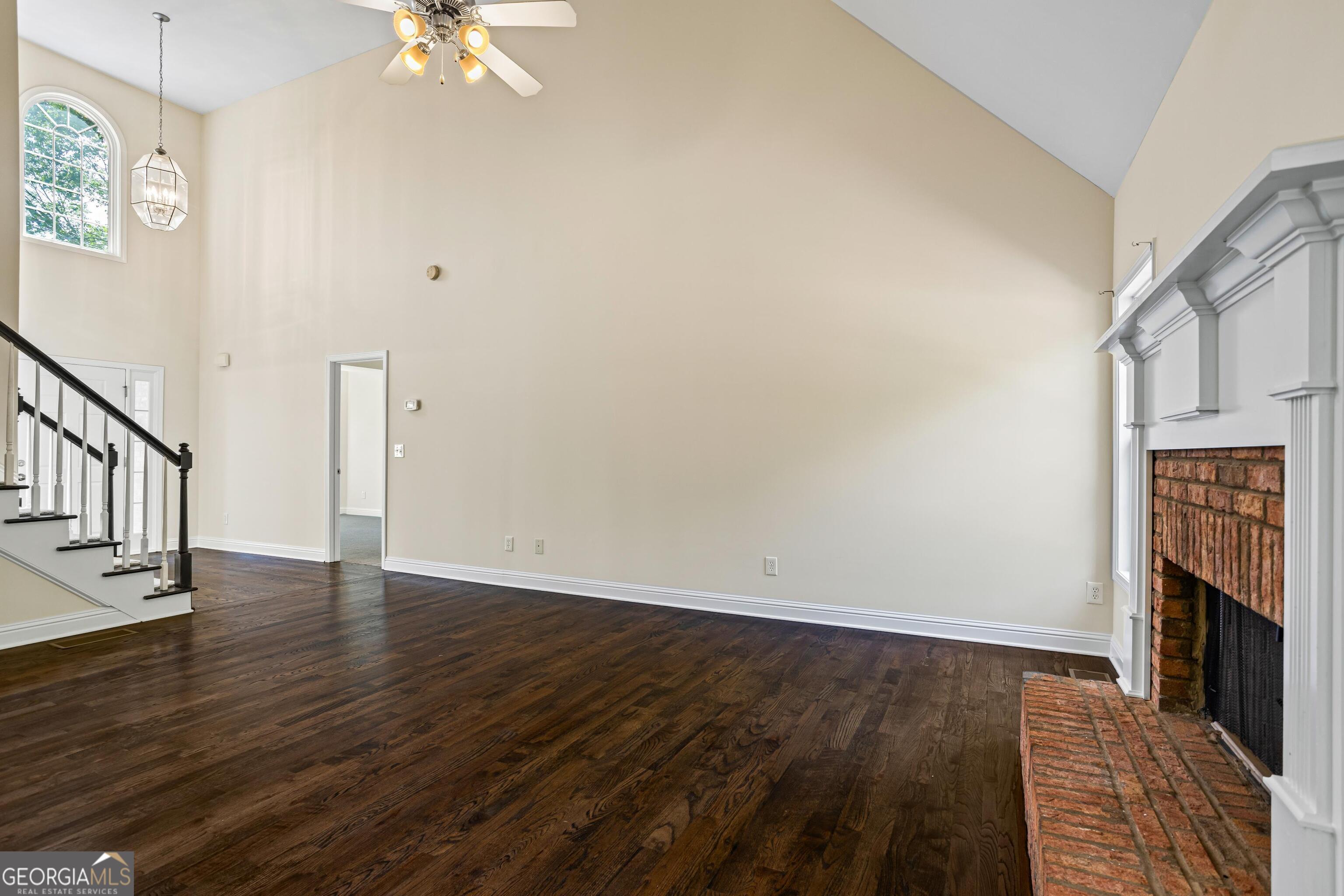 1213 Blue Springs Drive Property Photo 10