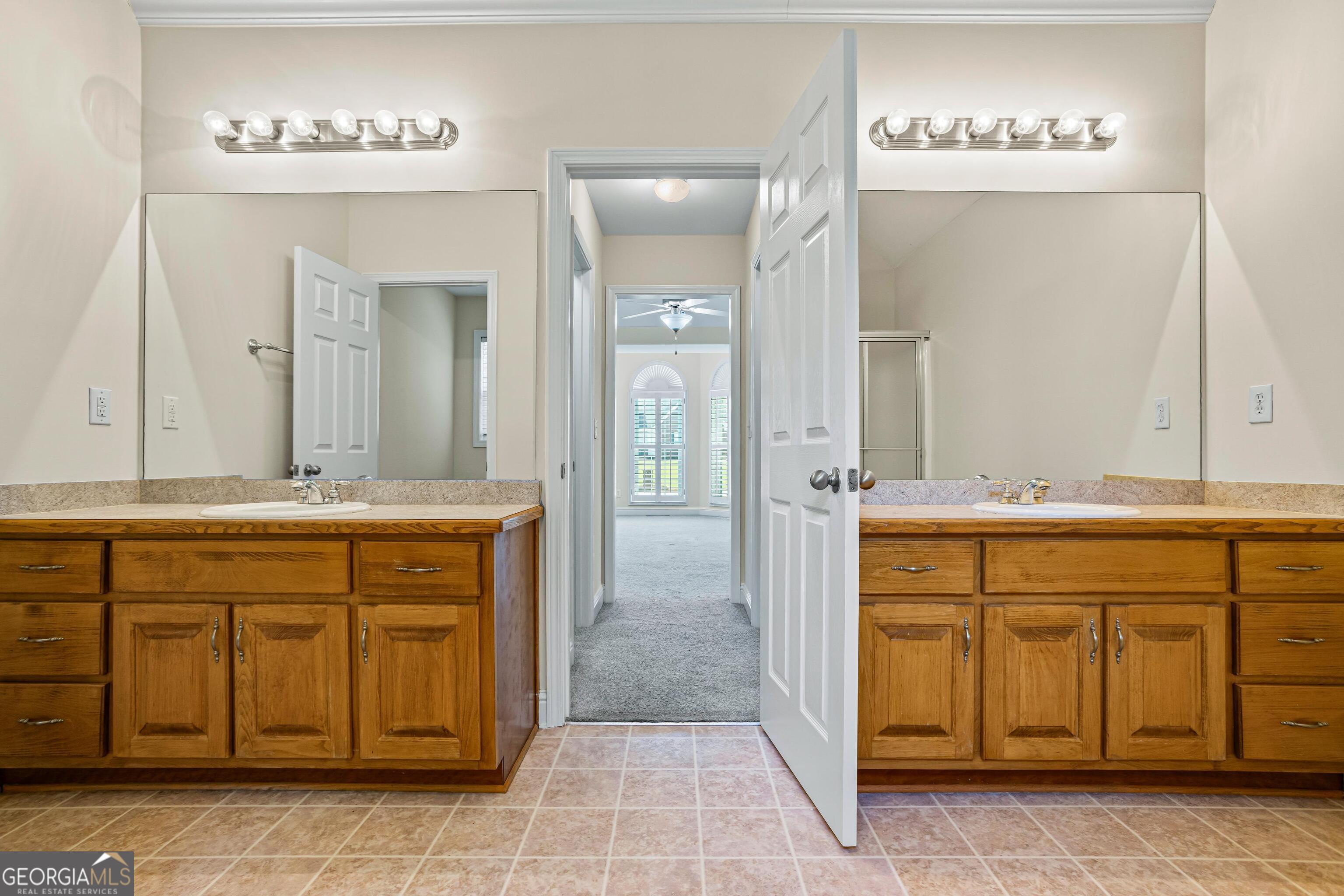1213 Blue Springs Drive Property Photo 20