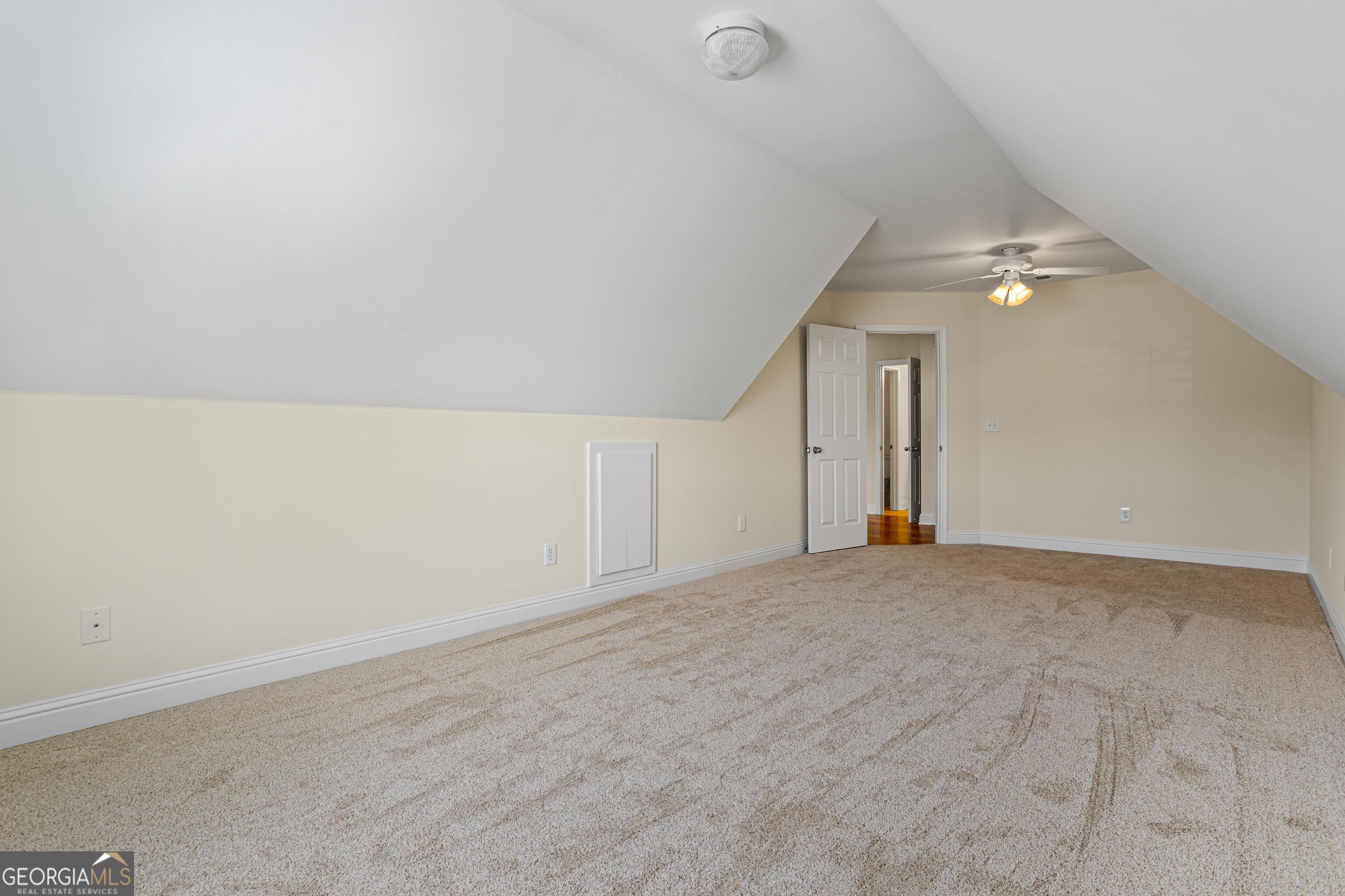 1213 Blue Springs Drive Property Photo 34