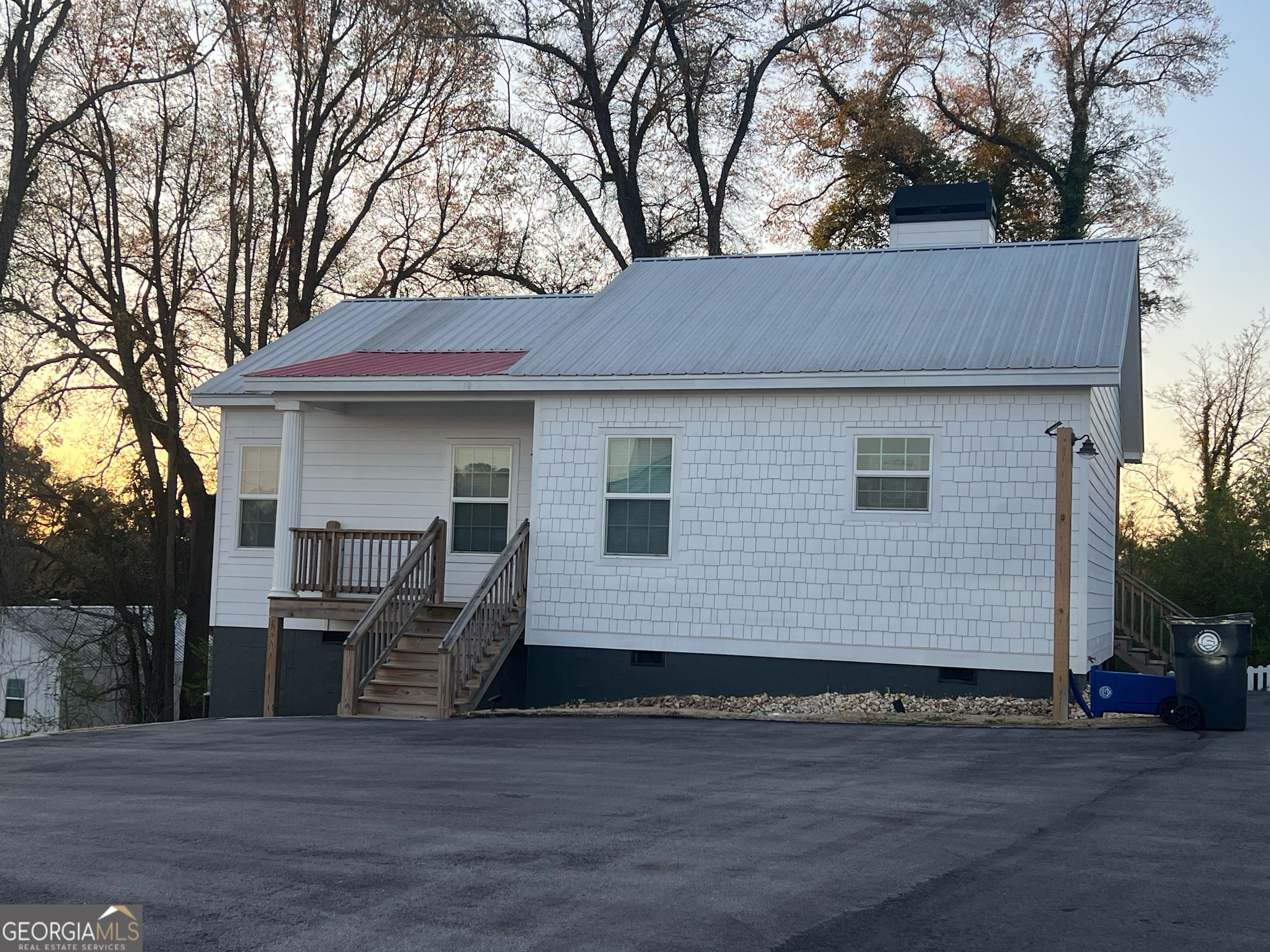 626 Liberty Overloo Drive Property Photo 1