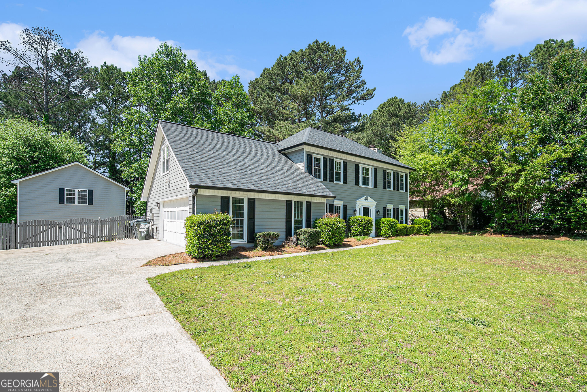 1305 Blankenship Lane Sw Property Photo 2