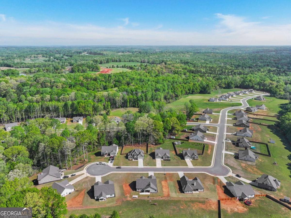 385 Finch Landing Road Property Photo 49