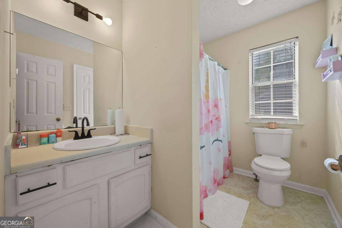 536 Crestridge Court Property Photo 12