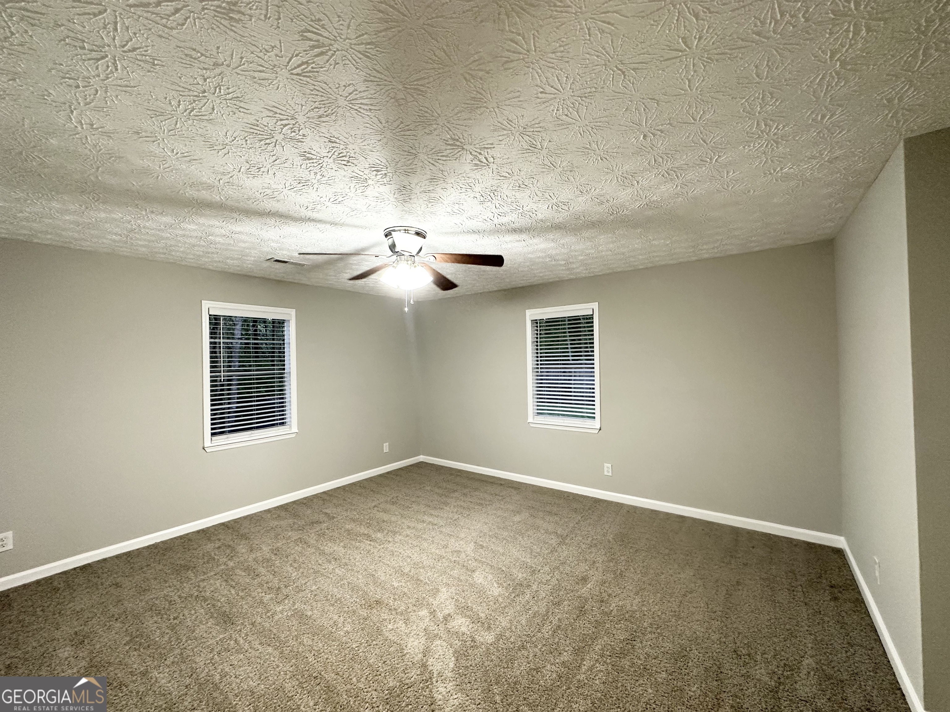 659 Country Club Road Property Photo 10