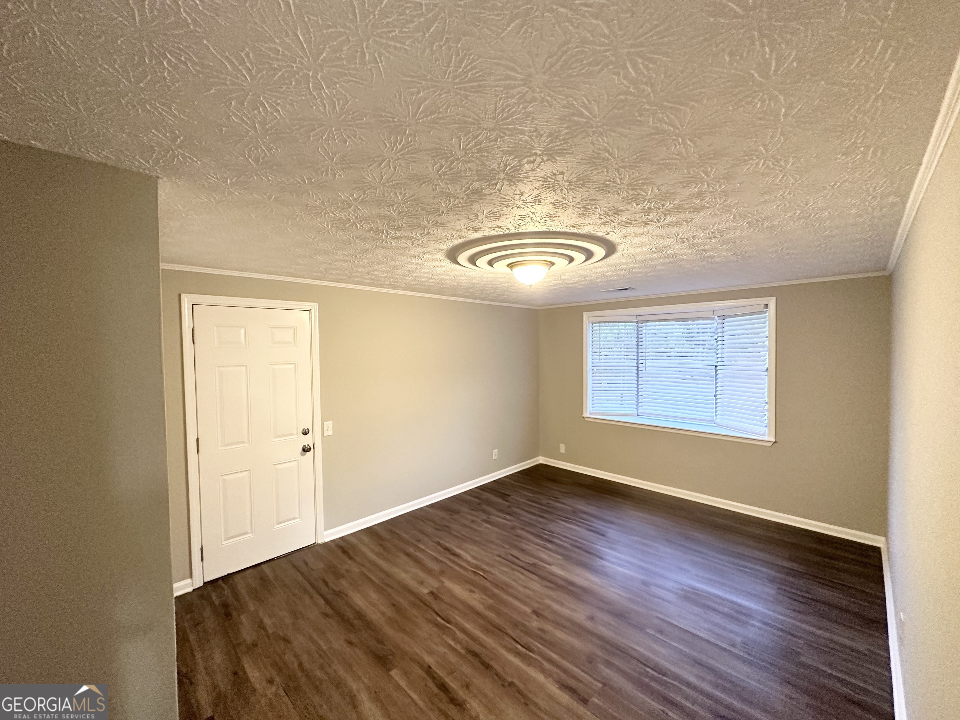 659 Country Club Road Property Photo 13