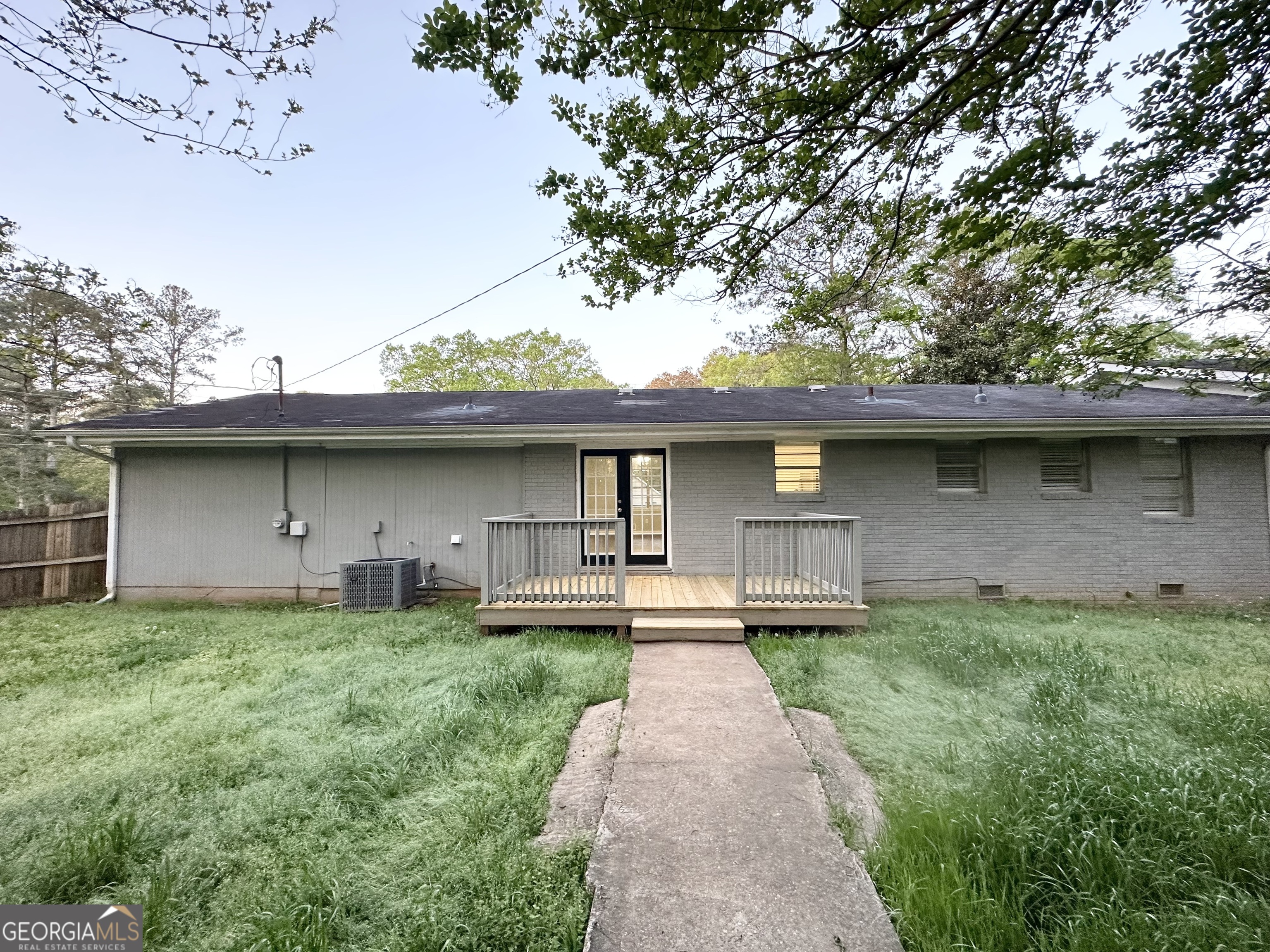 659 Country Club Road Property Photo 14