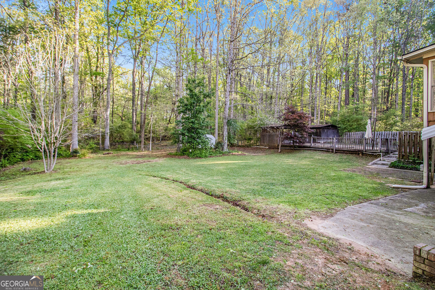 215 North Mourning Dove Drive N Property Photo 3