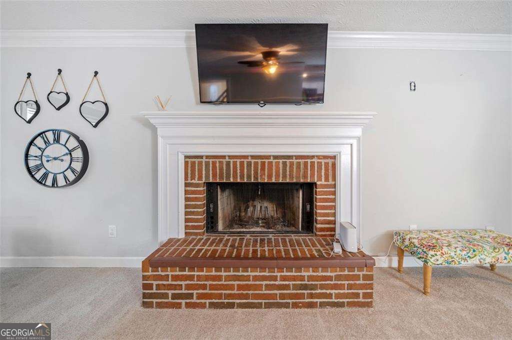 401 Briardale Court Property Photo 5