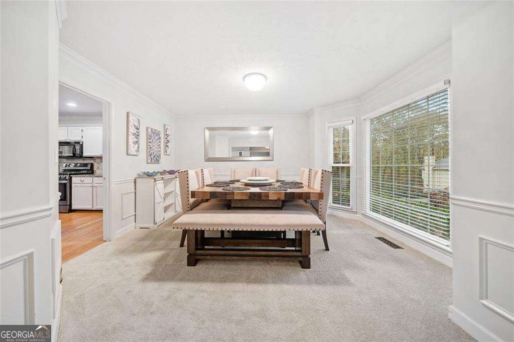 401 Briardale Court Property Photo 16