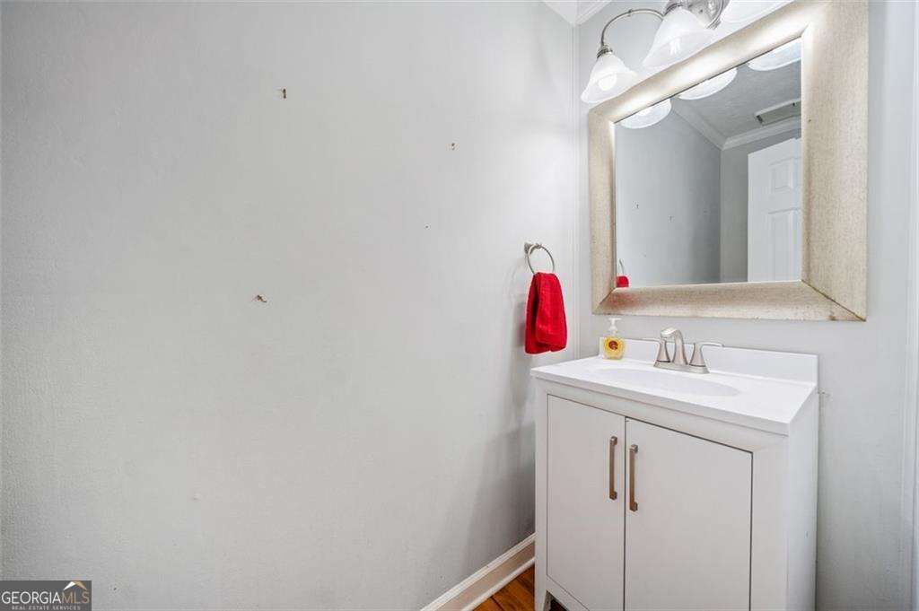 401 Briardale Court Property Photo 17