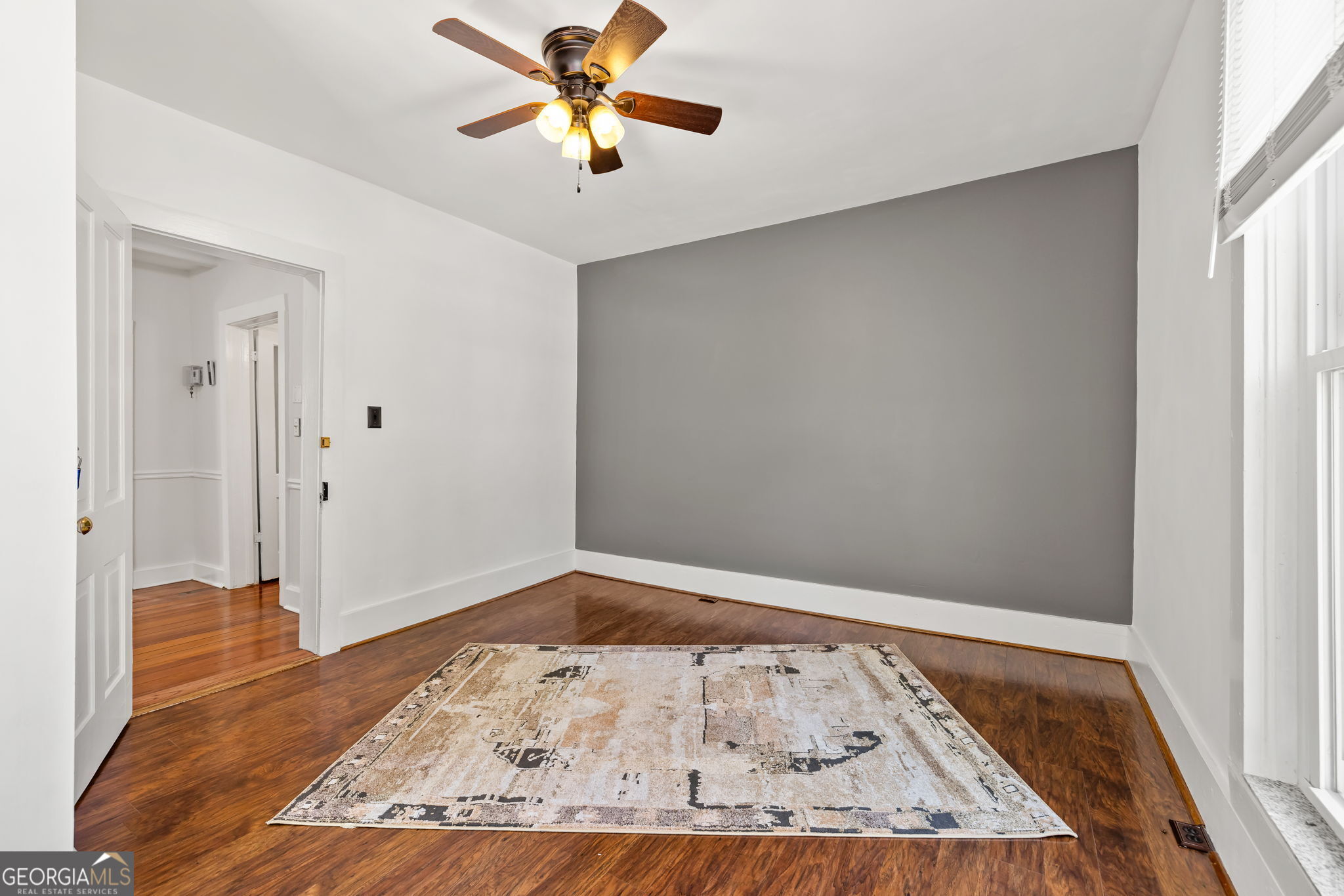 623 Maine Street Property Photo 32