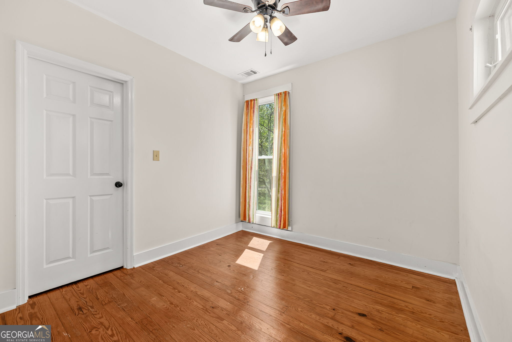 623 Maine Street Property Photo 35