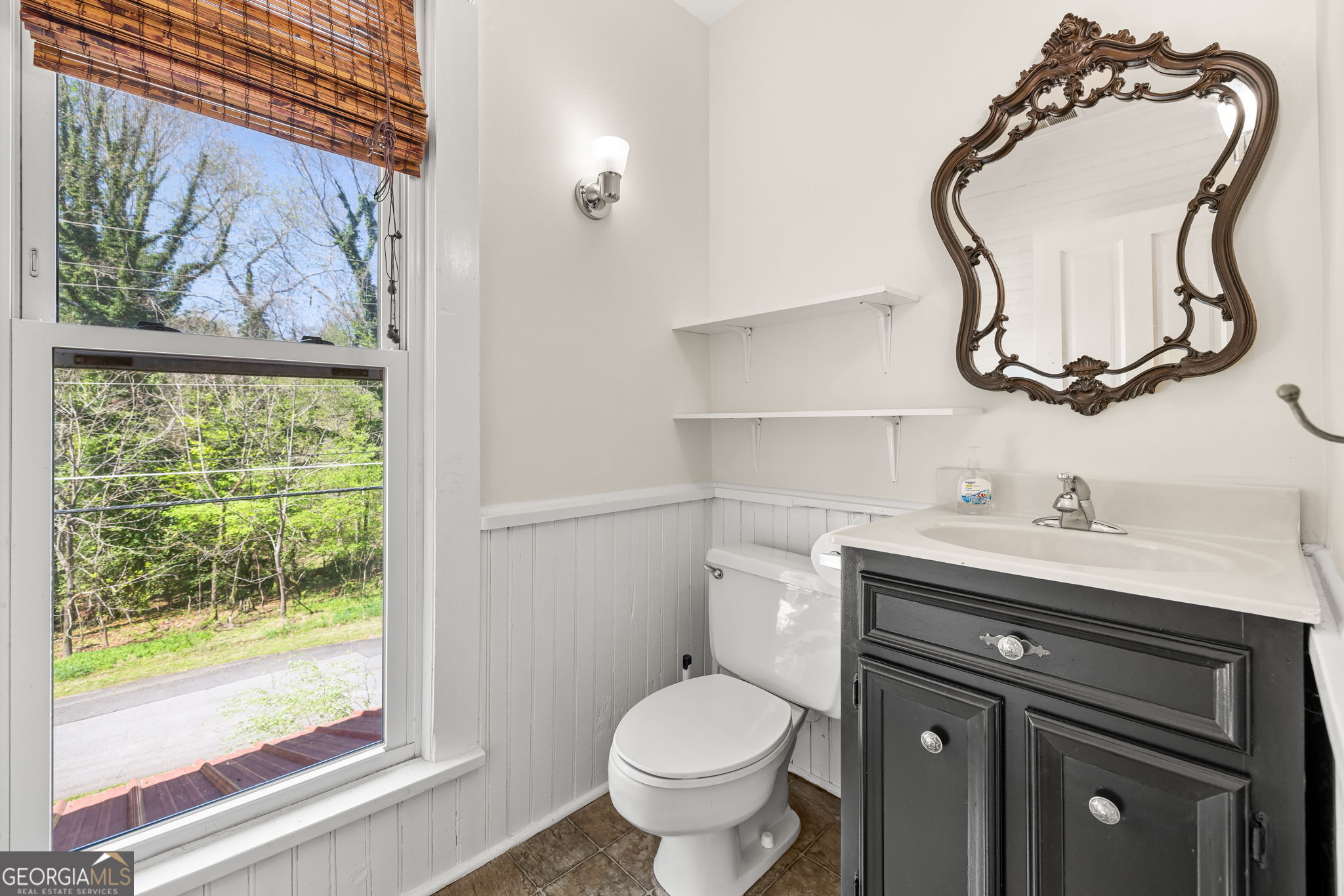 623 Maine Street Property Photo 36