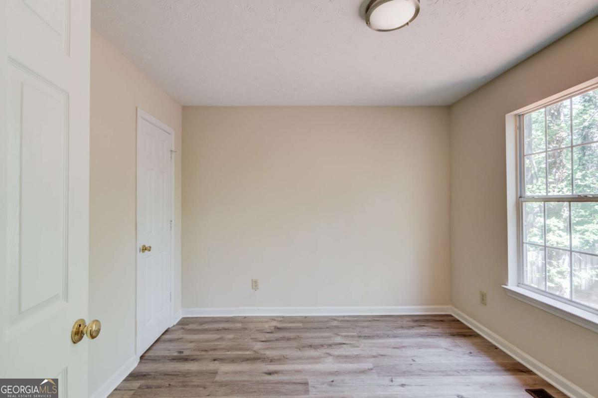 11205 Abbotts Station Drive Property Photo 21