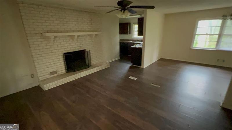 6344 Fitzgerald Lane Property Photo 3