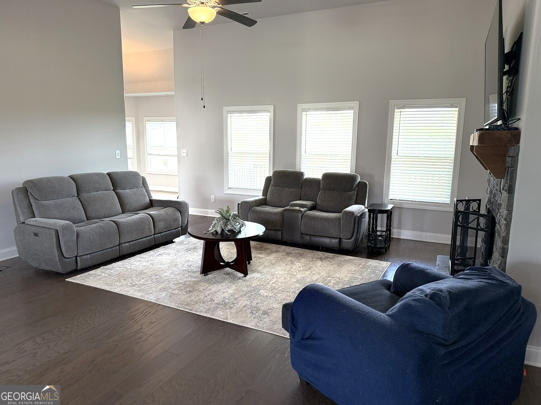 941 Highway 16 W Property Photo 5
