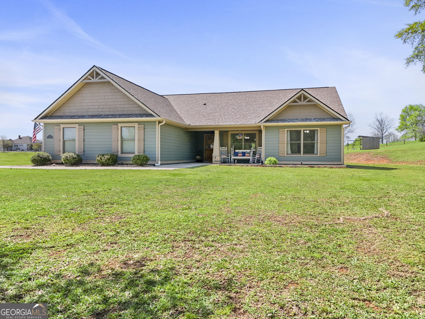 75 Flagstone Drive Property Photo 3
