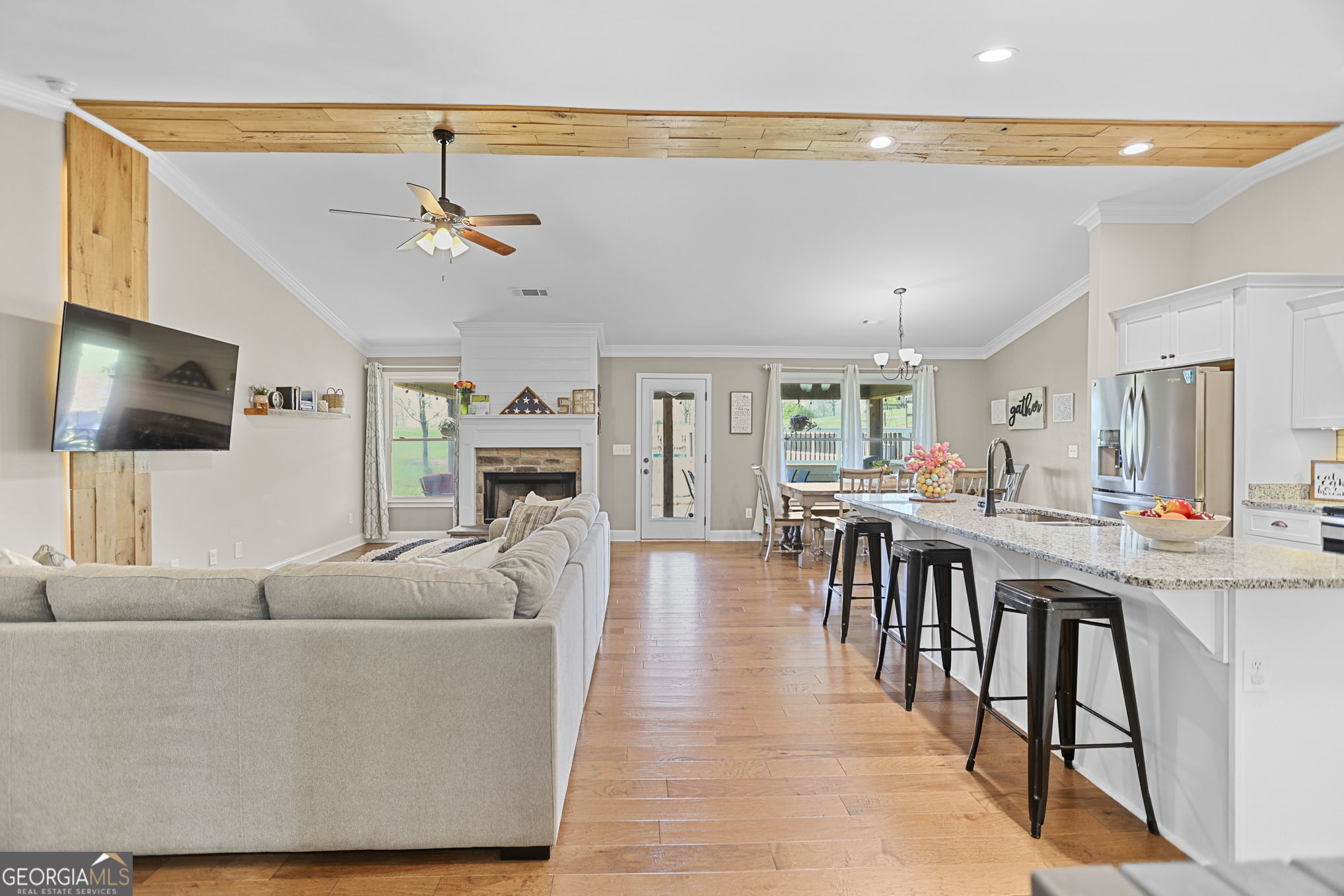 75 Flagstone Drive Property Photo 18