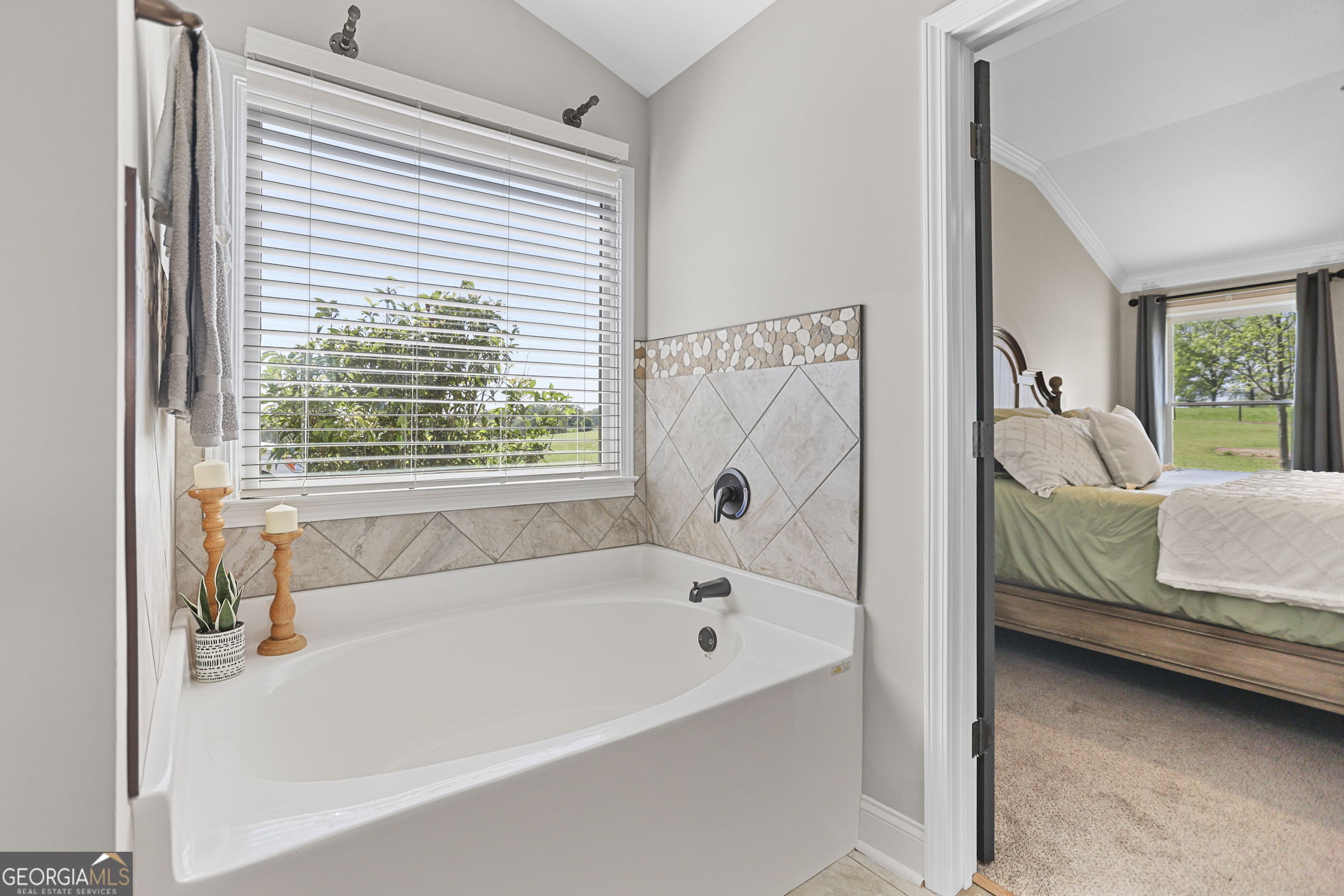 75 Flagstone Drive Property Photo 39