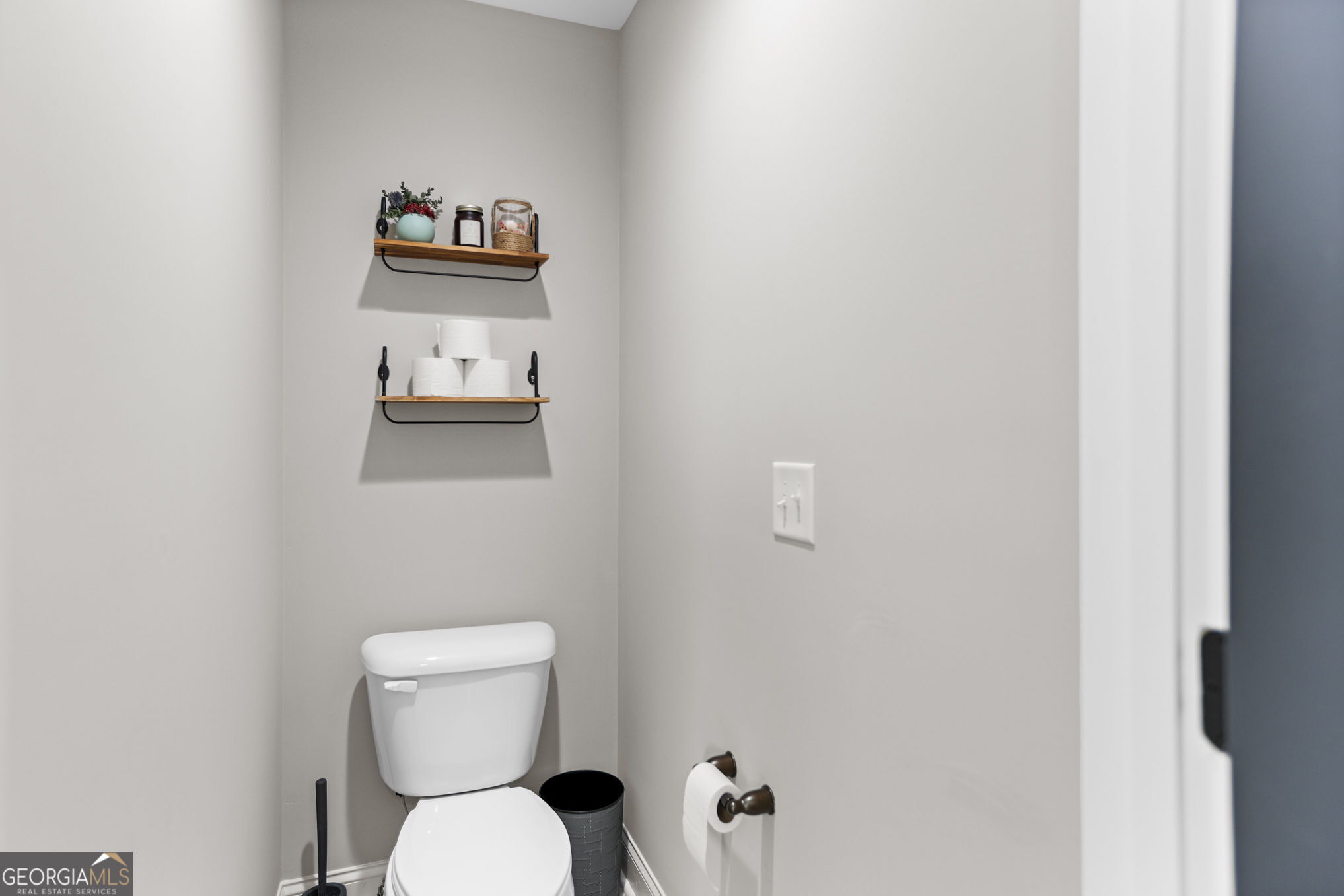 75 Flagstone Drive Property Photo 42