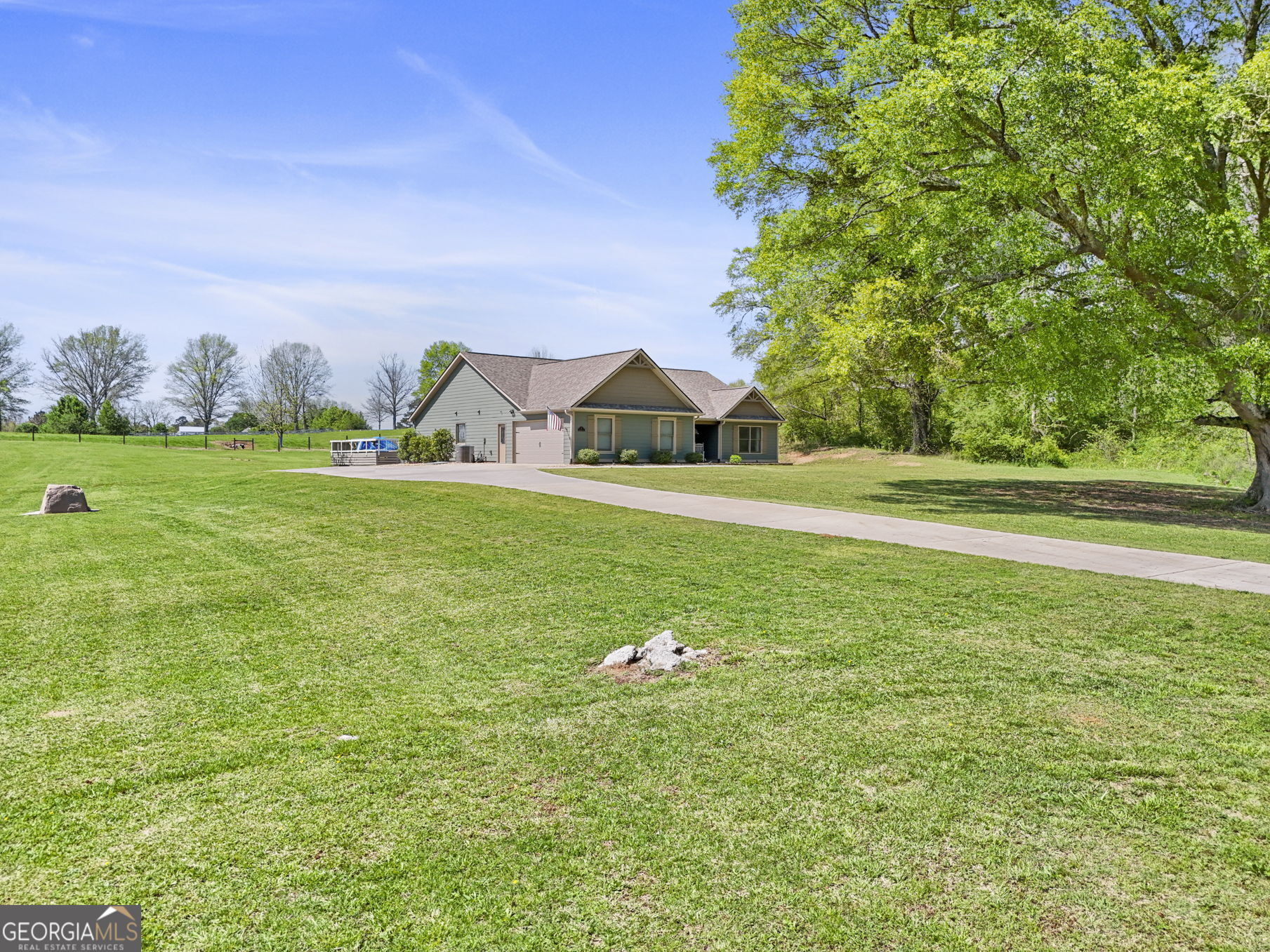 75 Flagstone Drive Property Photo 70