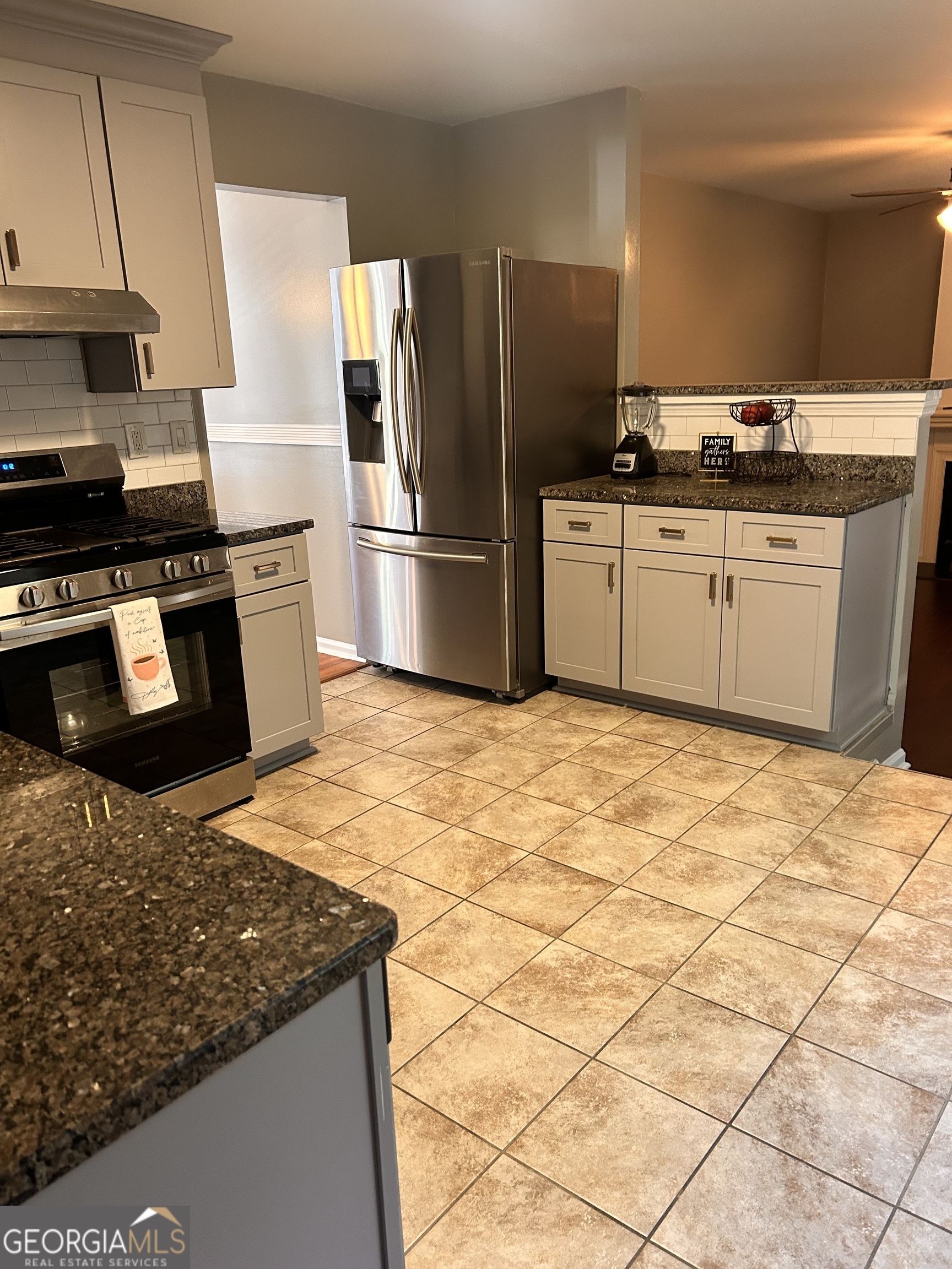 7027 Grinder Drive Property Photo 15
