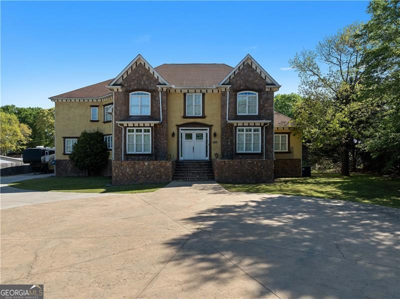 1081 Humphries Road Property Photo 1