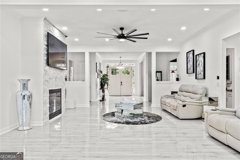 1081 Humphries Road Property Photo 3