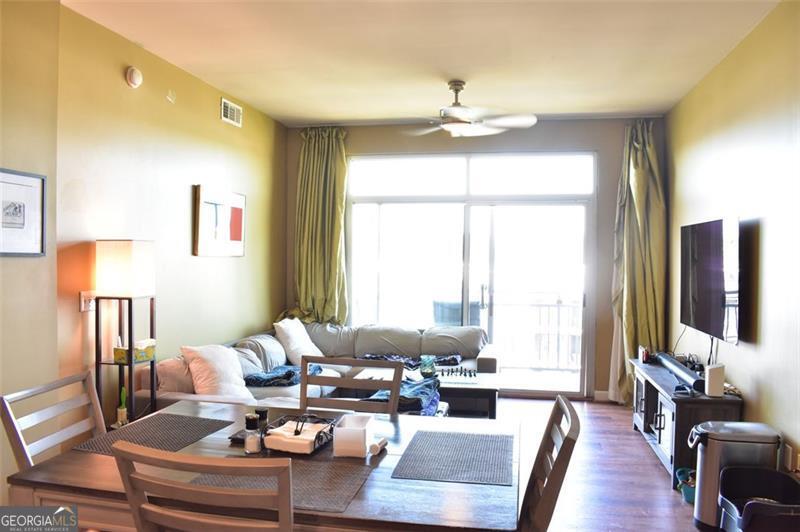711 Cosmopolitan Drive Ne # 715 Property Photo 1