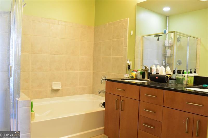 711 Cosmopolitan Drive Ne # 715 Property Photo 18