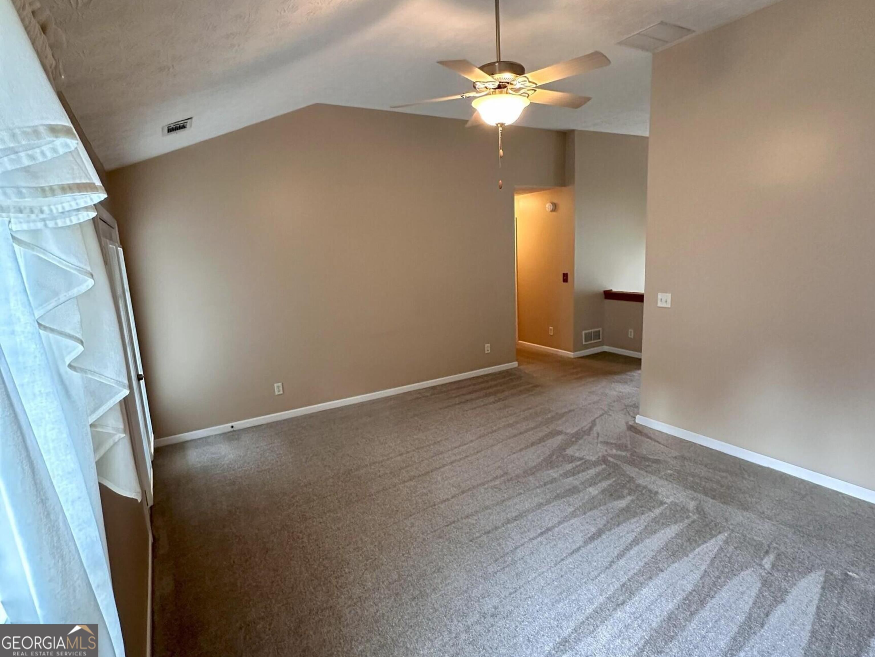6241 Saturn Drive Property Photo 6