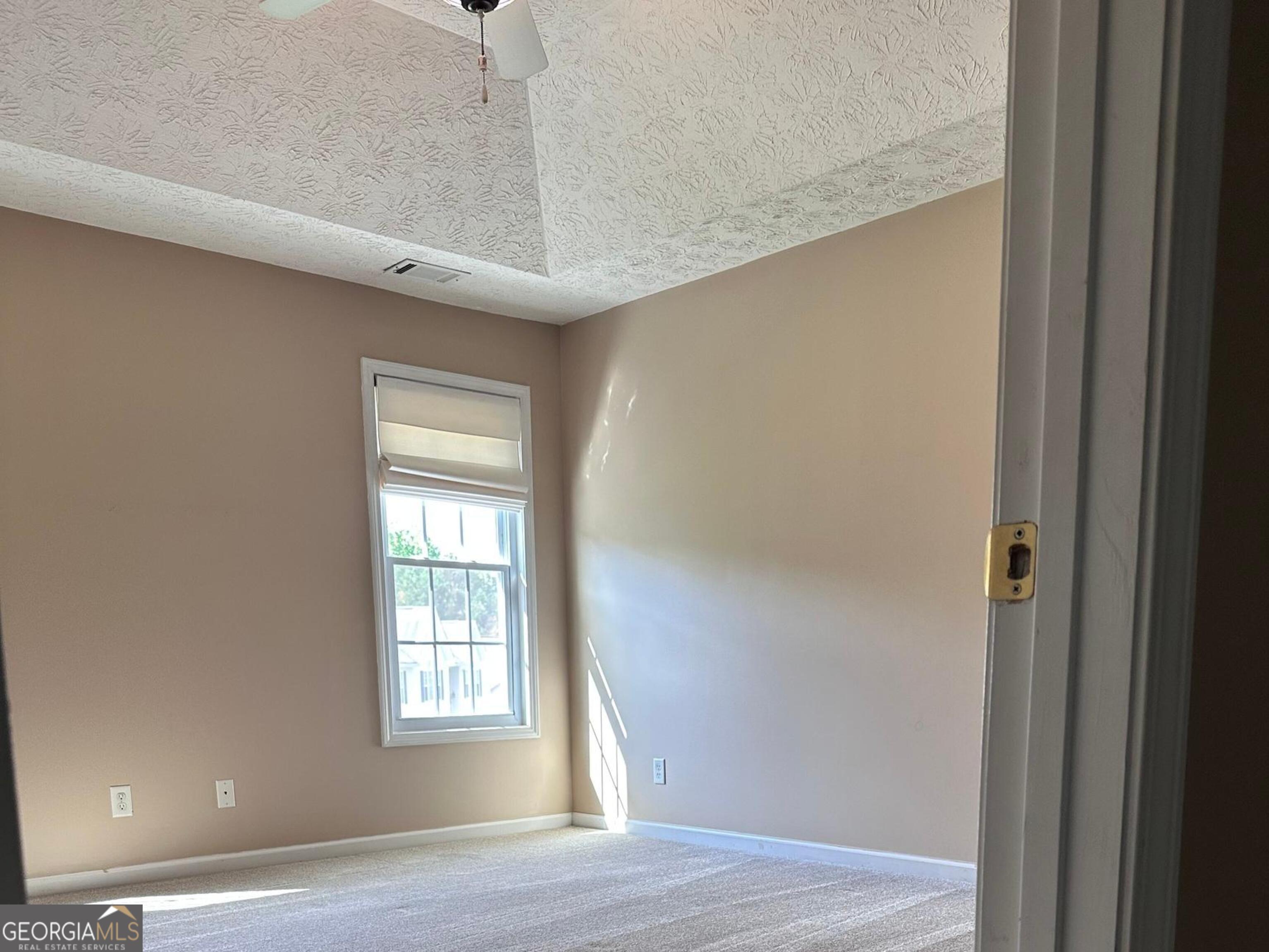 6241 Saturn Drive Property Photo 13