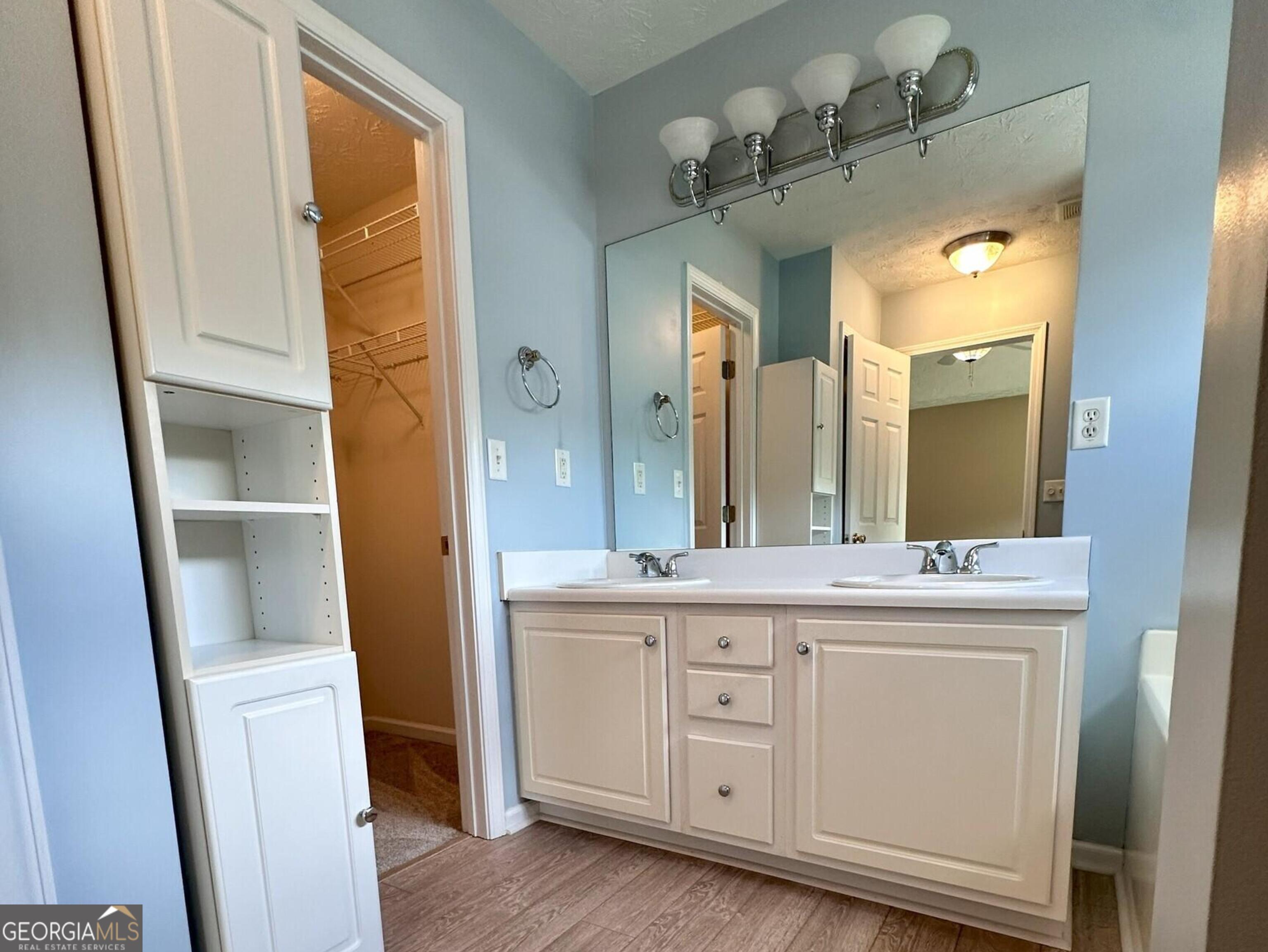 6241 Saturn Drive Property Photo 19
