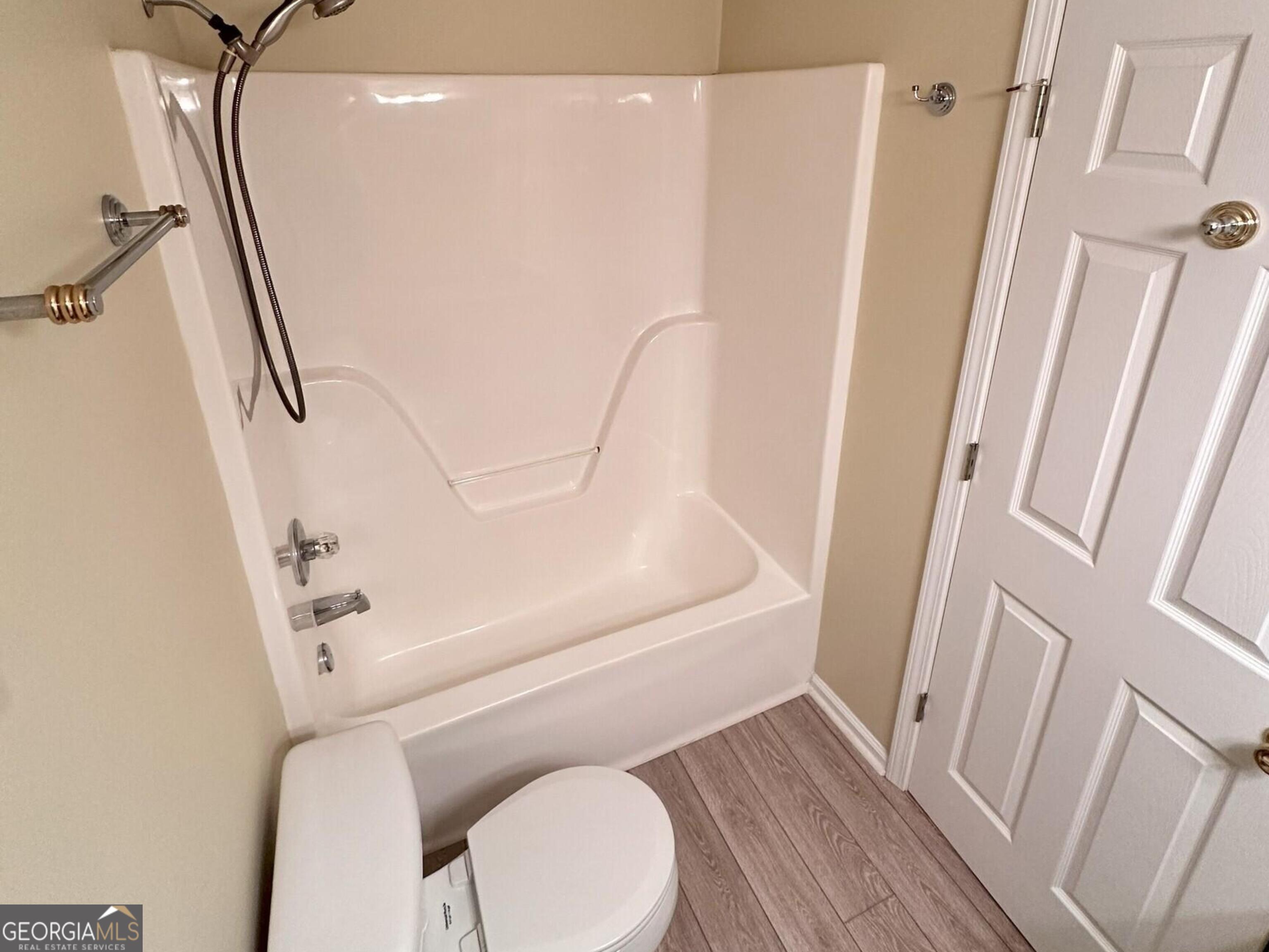 6241 Saturn Drive Property Photo 27