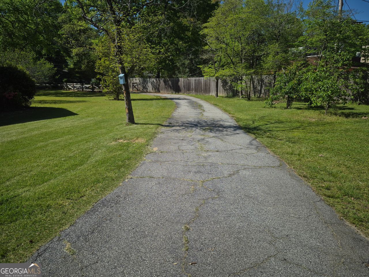 1210 Zebulon Road Property Photo 23